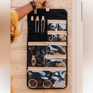Beis Hanging Jewelry Organizer